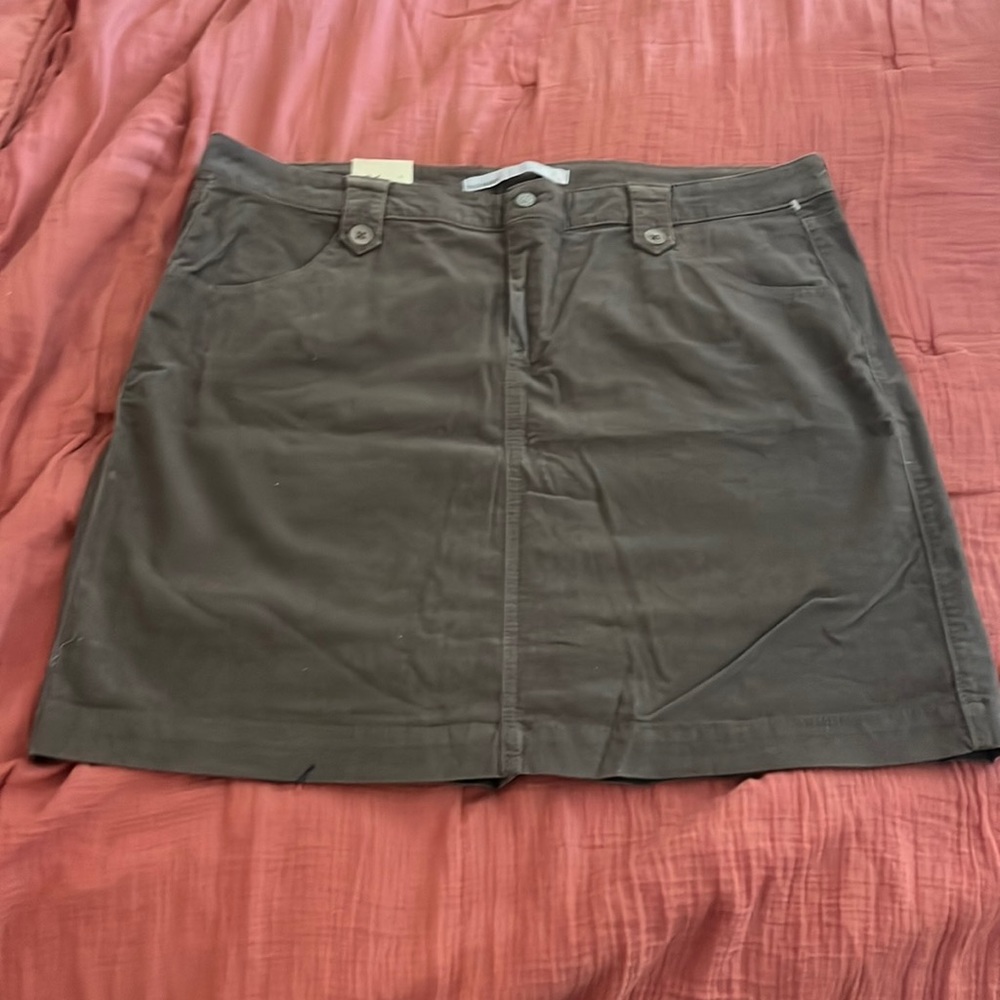 Corduroy skirt